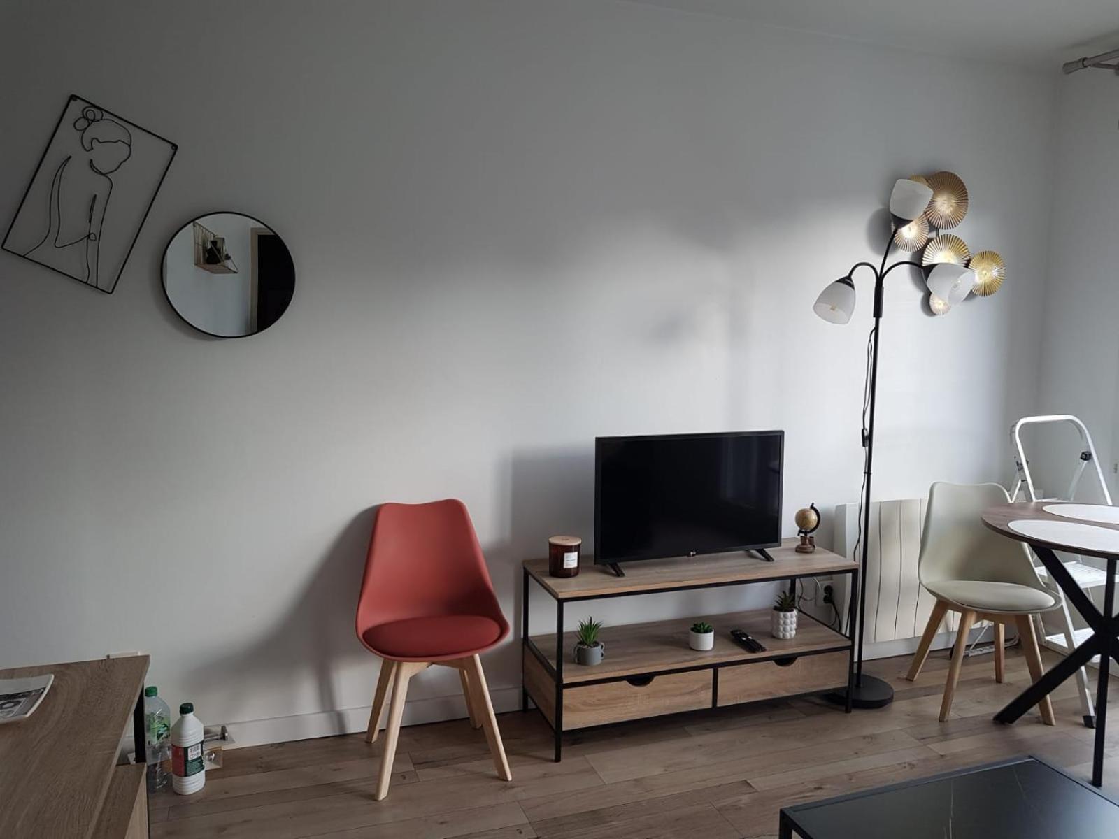 Le Reflet De Chartres Apartment Exterior photo