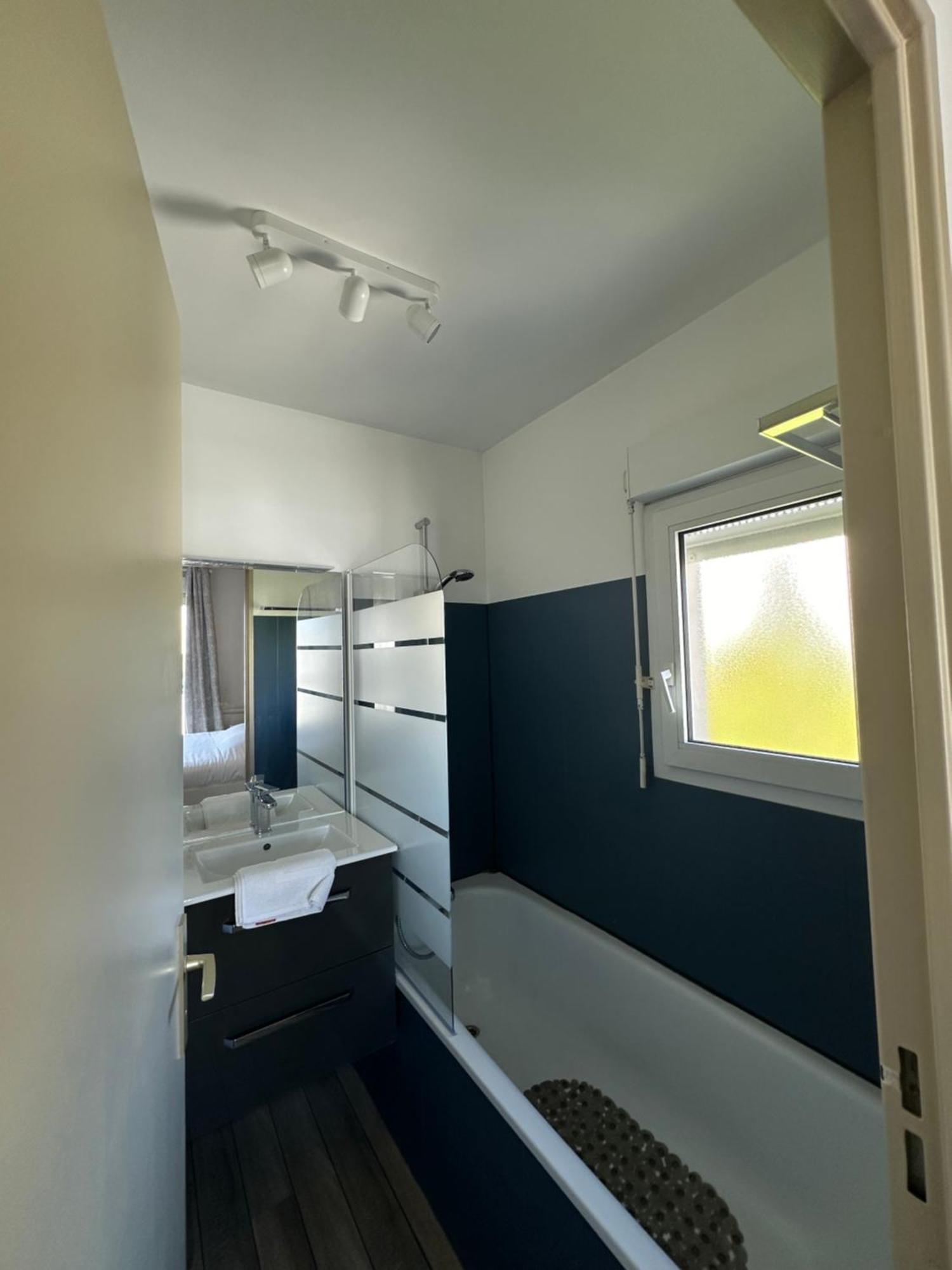 Le Reflet De Chartres Apartment Exterior photo